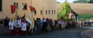 600 Wallfahrer machen in Gramschatz Station